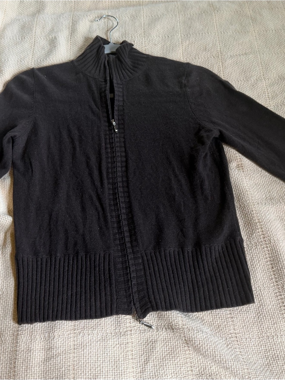Valerie Stevens Black Full-Zip Ribbed Hem Sweater